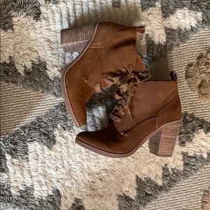 Dolce vita camel booties